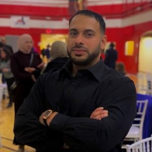 Meet your Posher, Mike floose